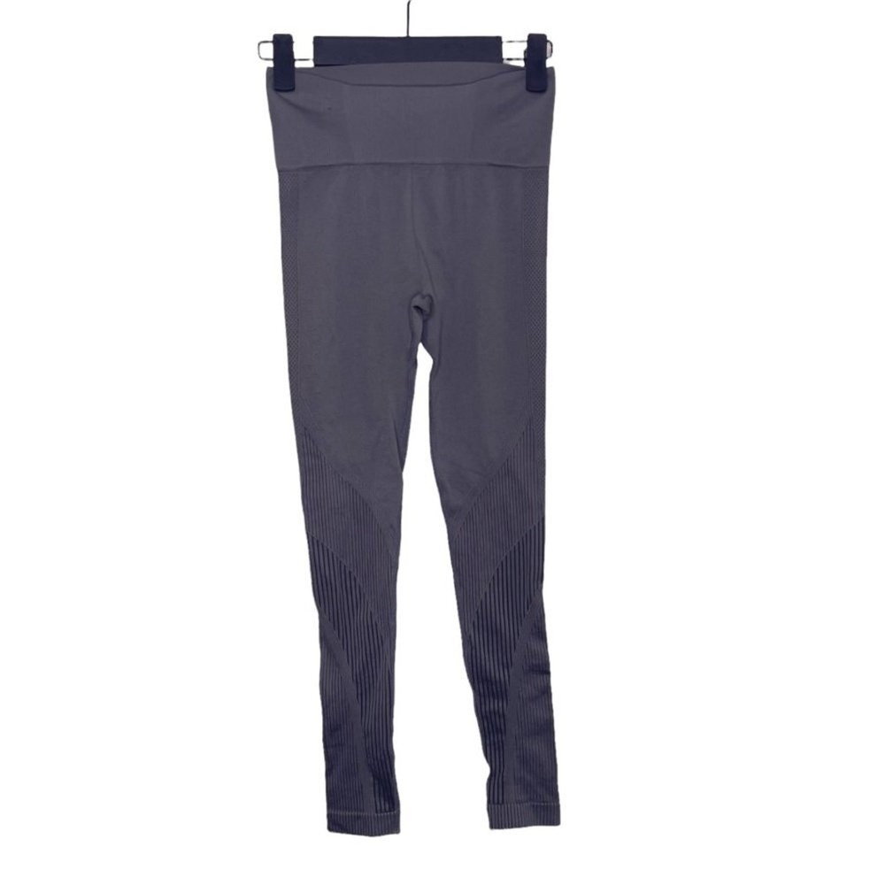 Zyia Active Gray Seamless High Waisted Ribbed Mesh Leggings XS